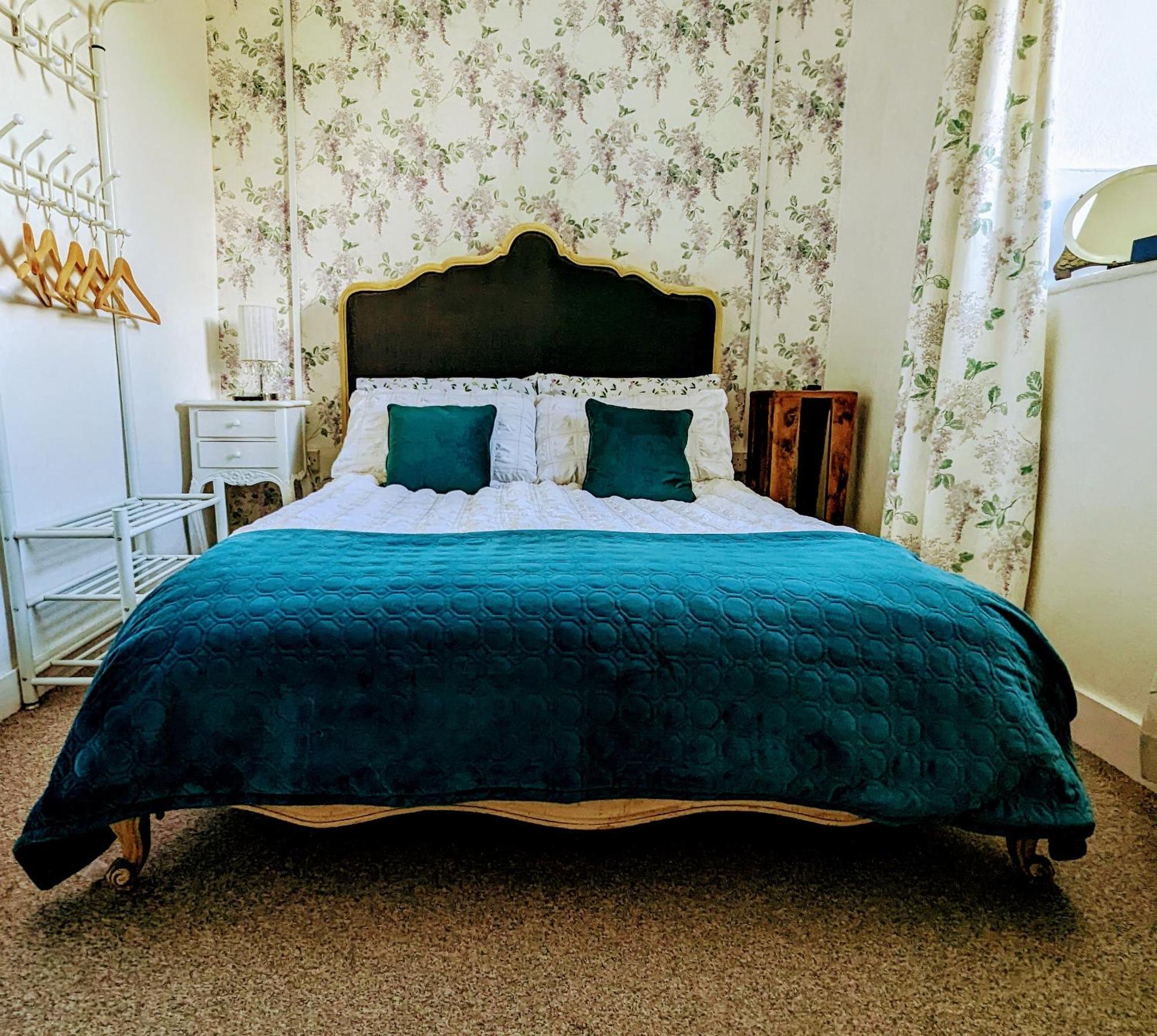 Britannia House Vintage B&B Cornwall Helston Habitación foto