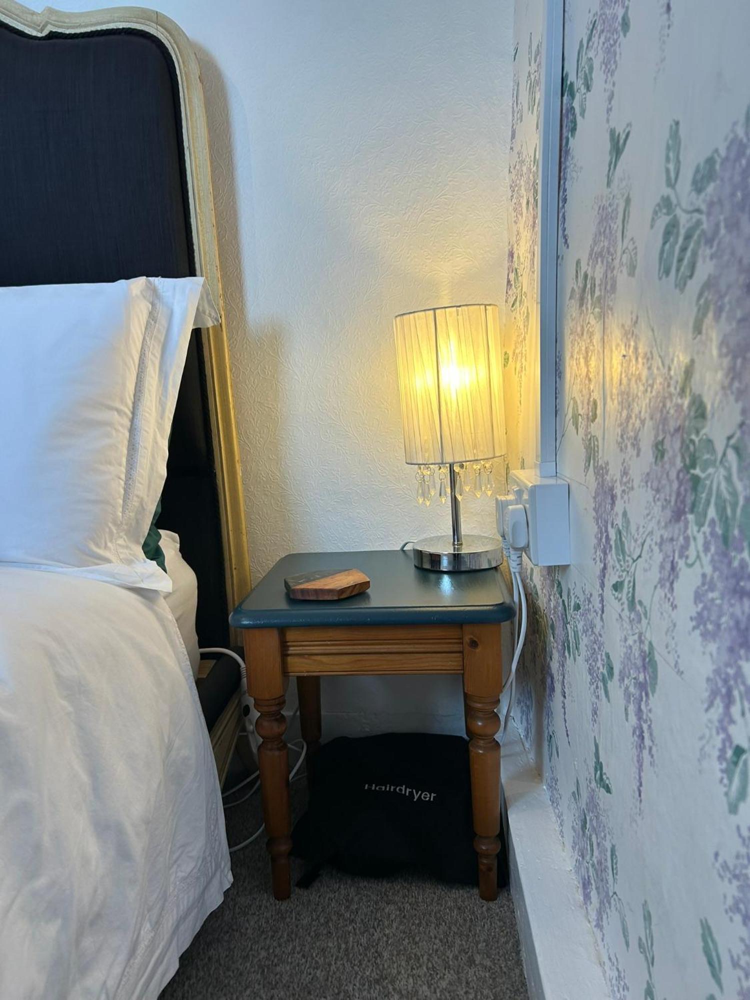 Britannia House Vintage B&B Cornwall Helston Habitación foto